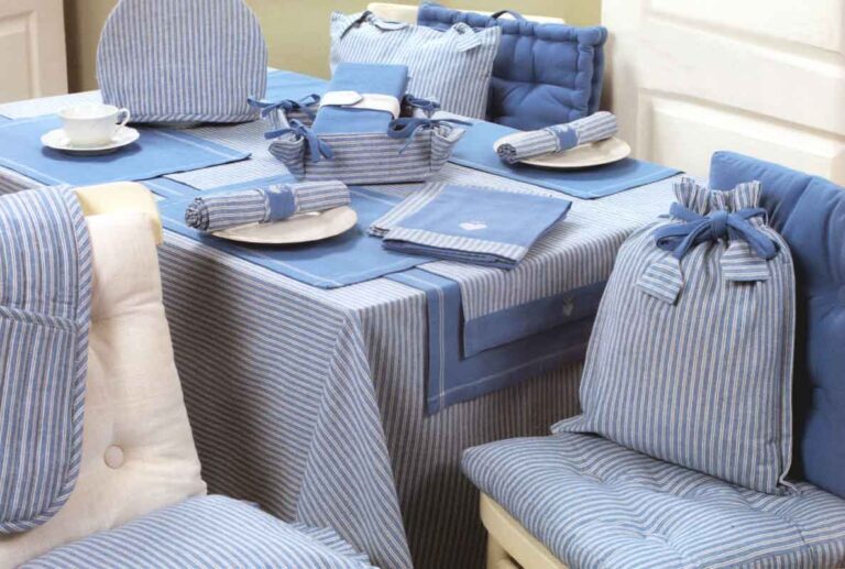 5 Tips for Using Tablecloths & Placemats The Right Way Erica O'Brien
